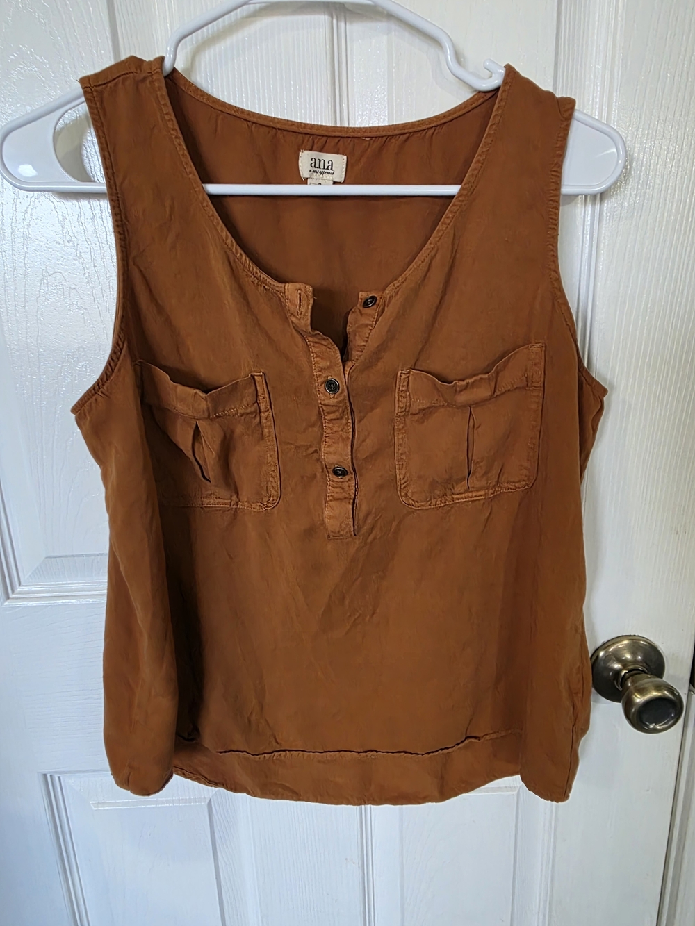 a.n.a Rust Brown Sleeveless Henley Tank with Chest Pockets